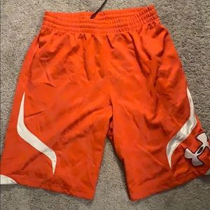 Men’s LG Under Armour basketball shorts